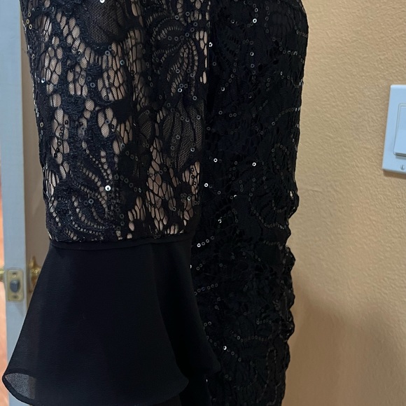 Black sequence lace coktail dress - Picture 5 of 9